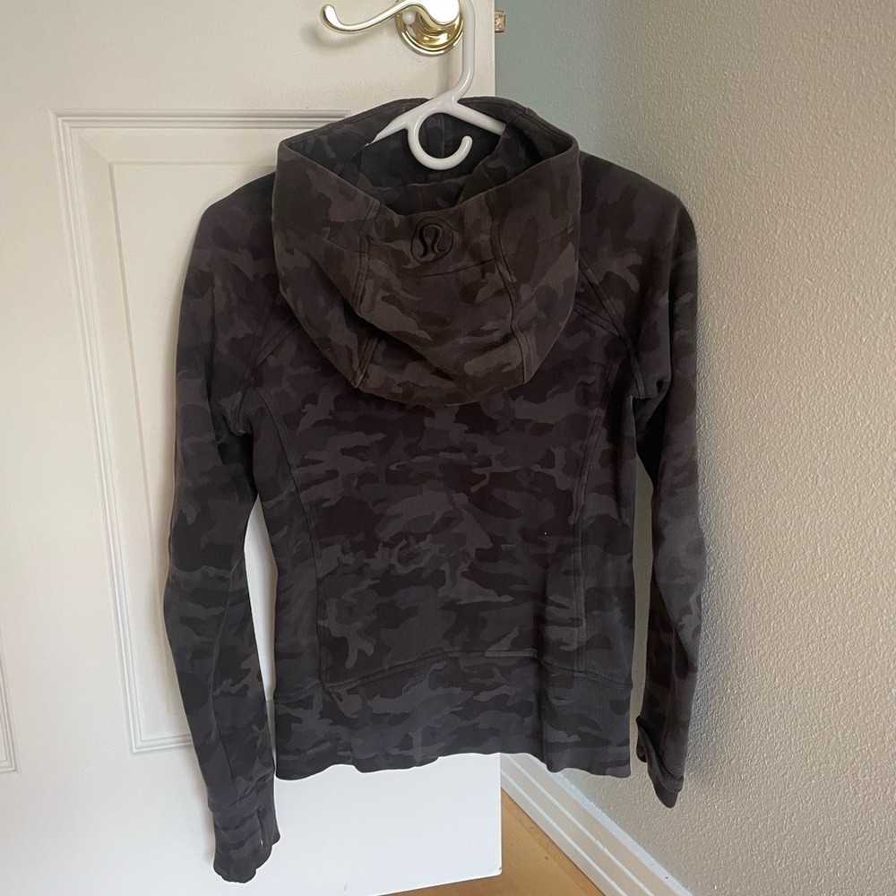 Lululemon Camo Scuba Hoodie - Picture 2 of 2